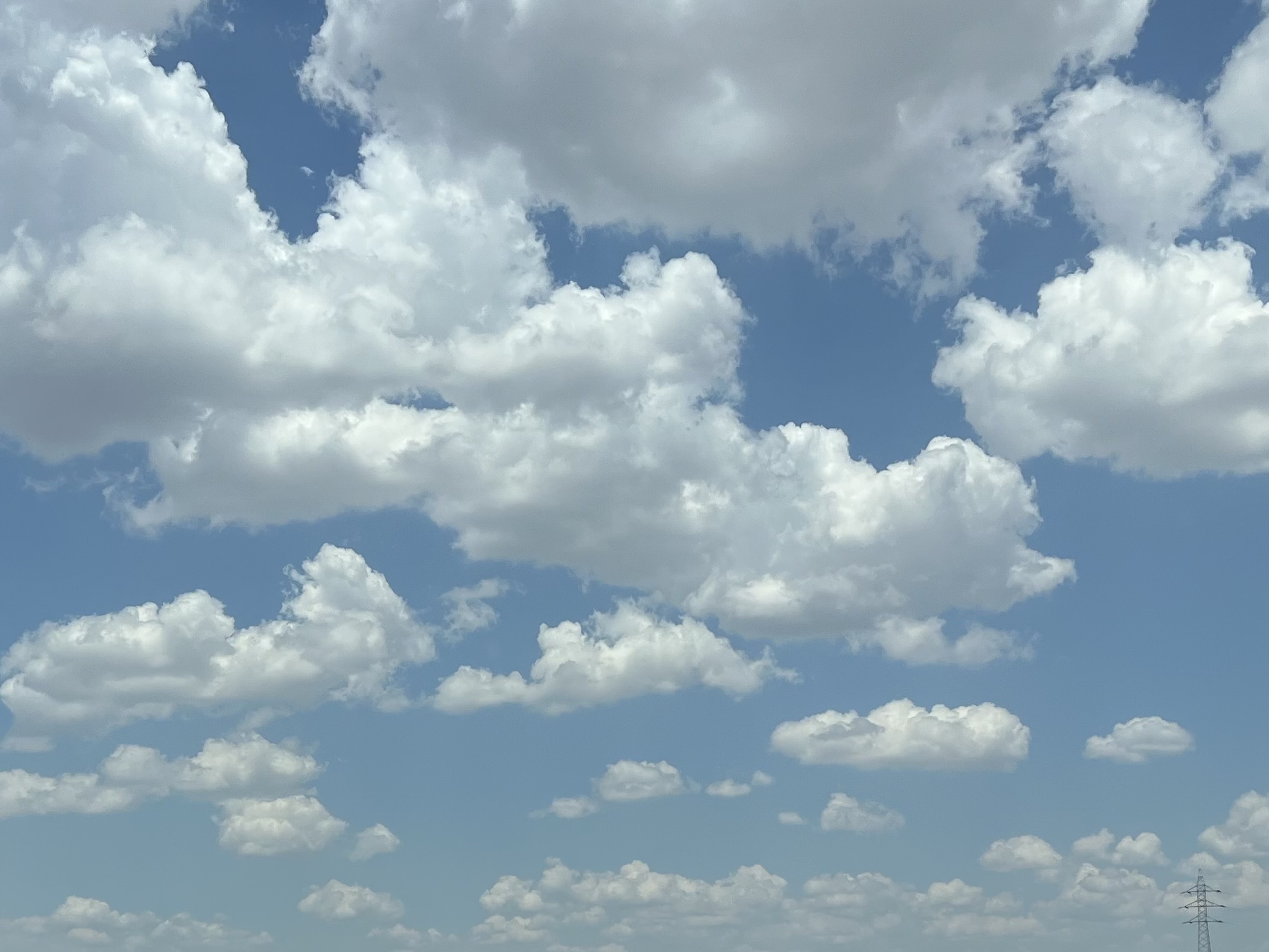 Blauer Wolkenhimmel